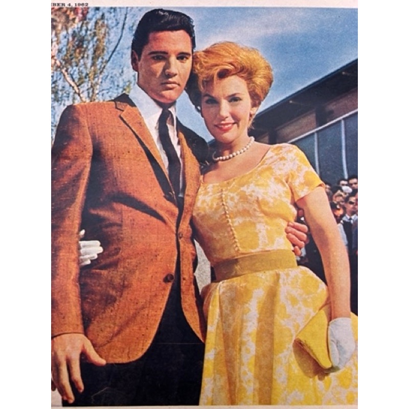 RARE 1962 Local Newspaper Elvis Presley Magazine Parade Akron Graceland, The King, It Happened at the Worlds Fair, Suspicious Minds