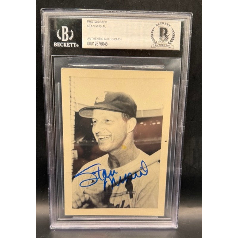 Beckett 1950s-60's Stan Musial Autograph Photo Musial, Stan the Man St Louis Cardinals, World Series Champion, Hall of Fame, Baseball, MLB