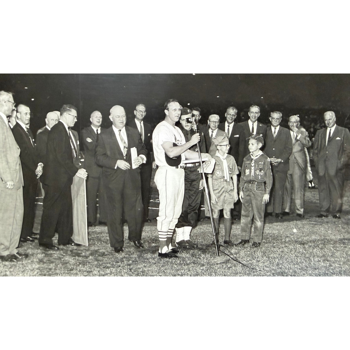 1960 Type 1 Photo Stan Musial St. Louis Cardinals, Busch Stadium Boy Scouts, Stan the Man, Sportsmans Park, World Series Champions