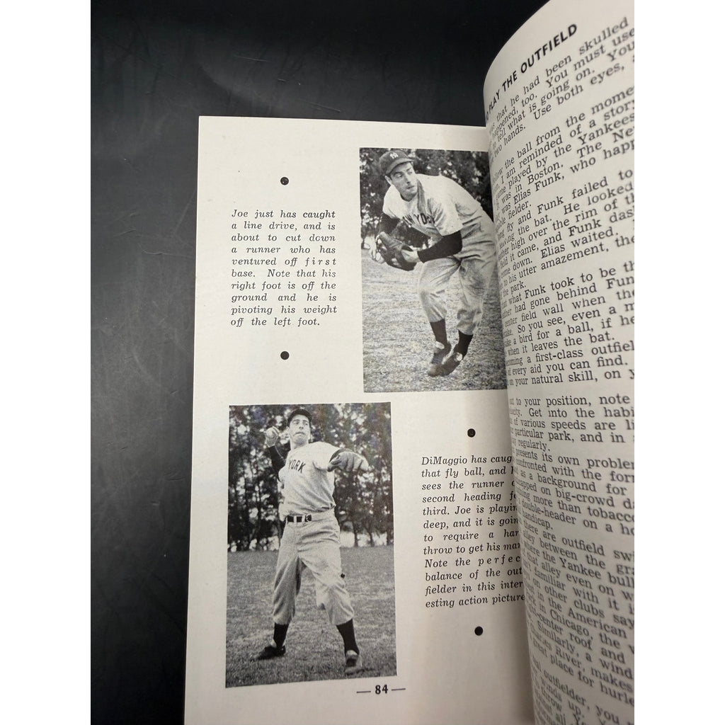 RARE Sporting News, How to Play 1945 Joe DiMaggio Booklet New York Yankees, Yankee Clipper, Joltin Joe, MLB, Baseball, Yanks, HOF