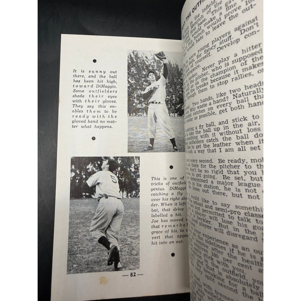 RARE Sporting News, How to Play 1945 Joe DiMaggio Booklet New York Yankees, Yankee Clipper, Joltin Joe, MLB, Baseball, Yanks, HOF