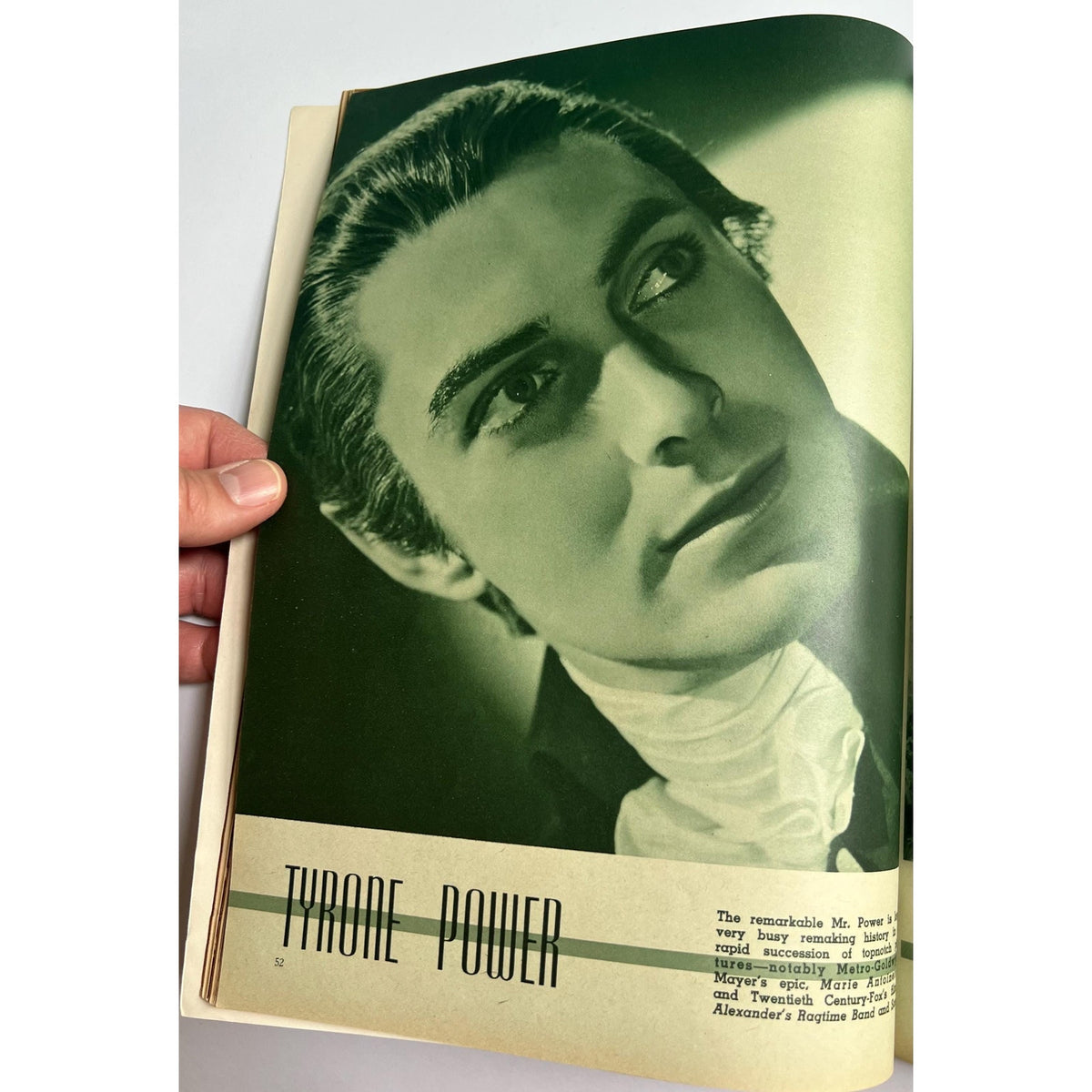 Original Sept 1938 Screen Romances James Cagney Magazine cover. Clark Gable, Hedy Lamarr, Edward G. Robinson, Jean Harlow Ty Power Hollywood