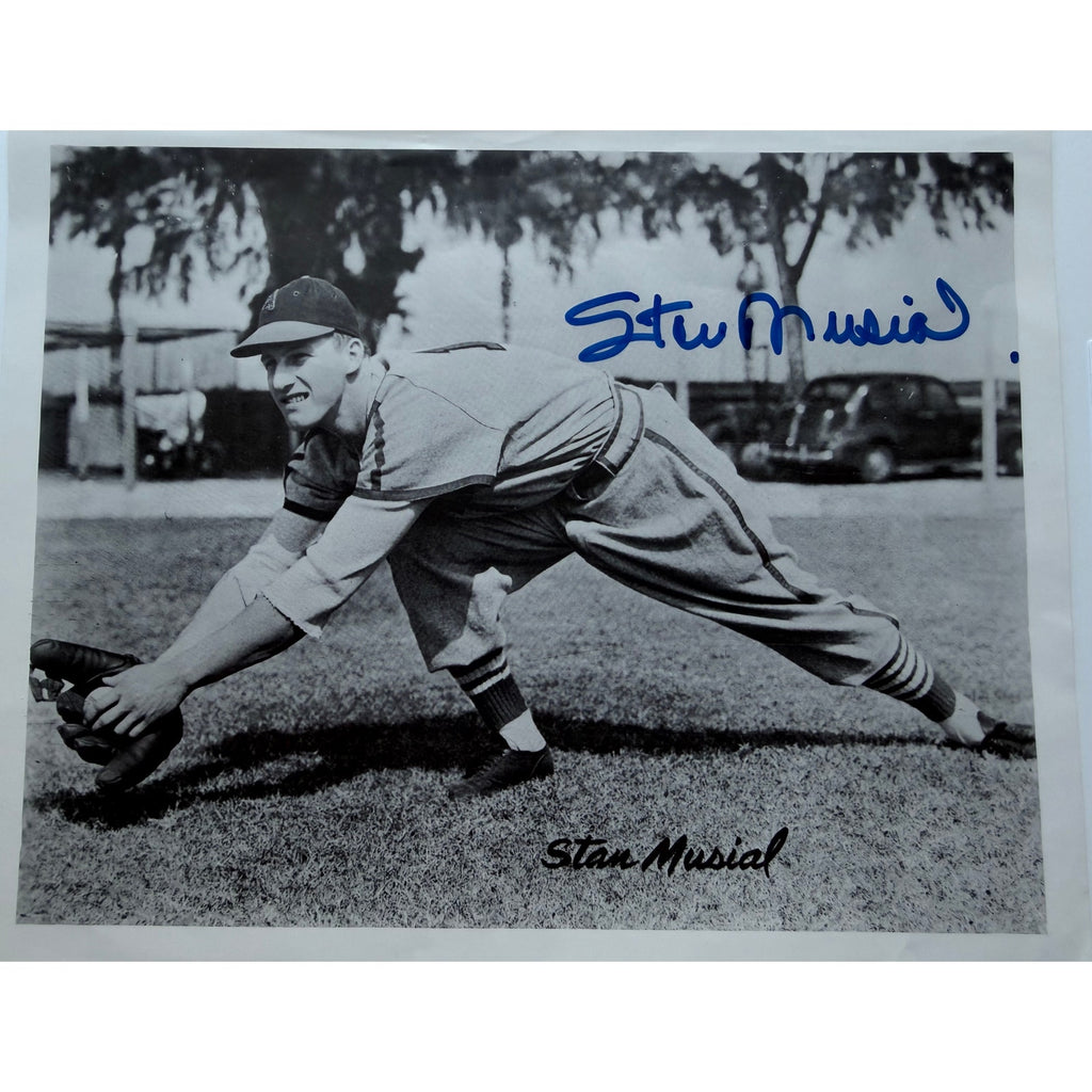 JSA Rookie Stan Musial Autographed Photo Musial Stan the Man St. Louis Cardinals, Homogenized Bond Bread Pose