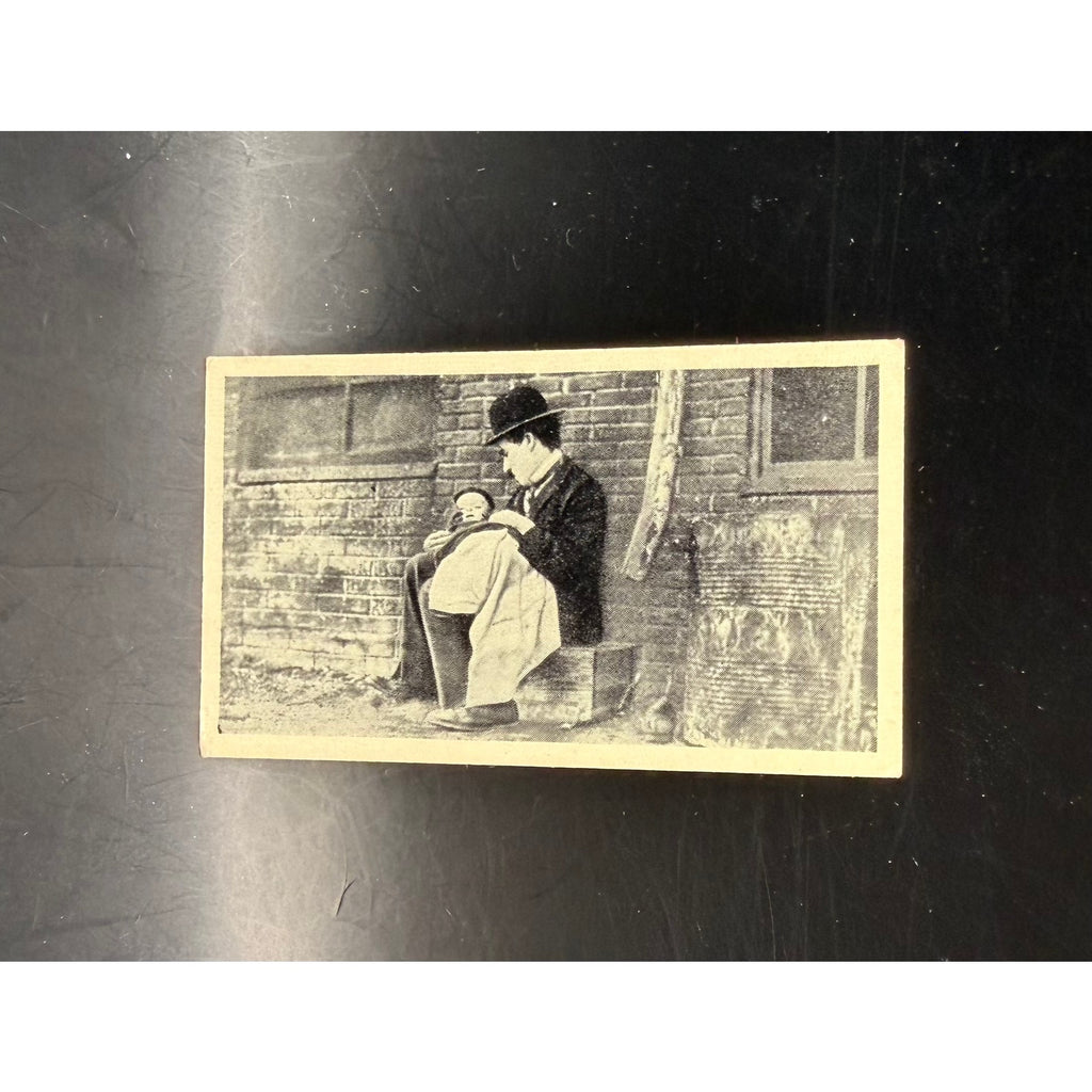 Cinema Cavalcade Charlie Chaplin Card The Kid, City Lights Charles Chaplin