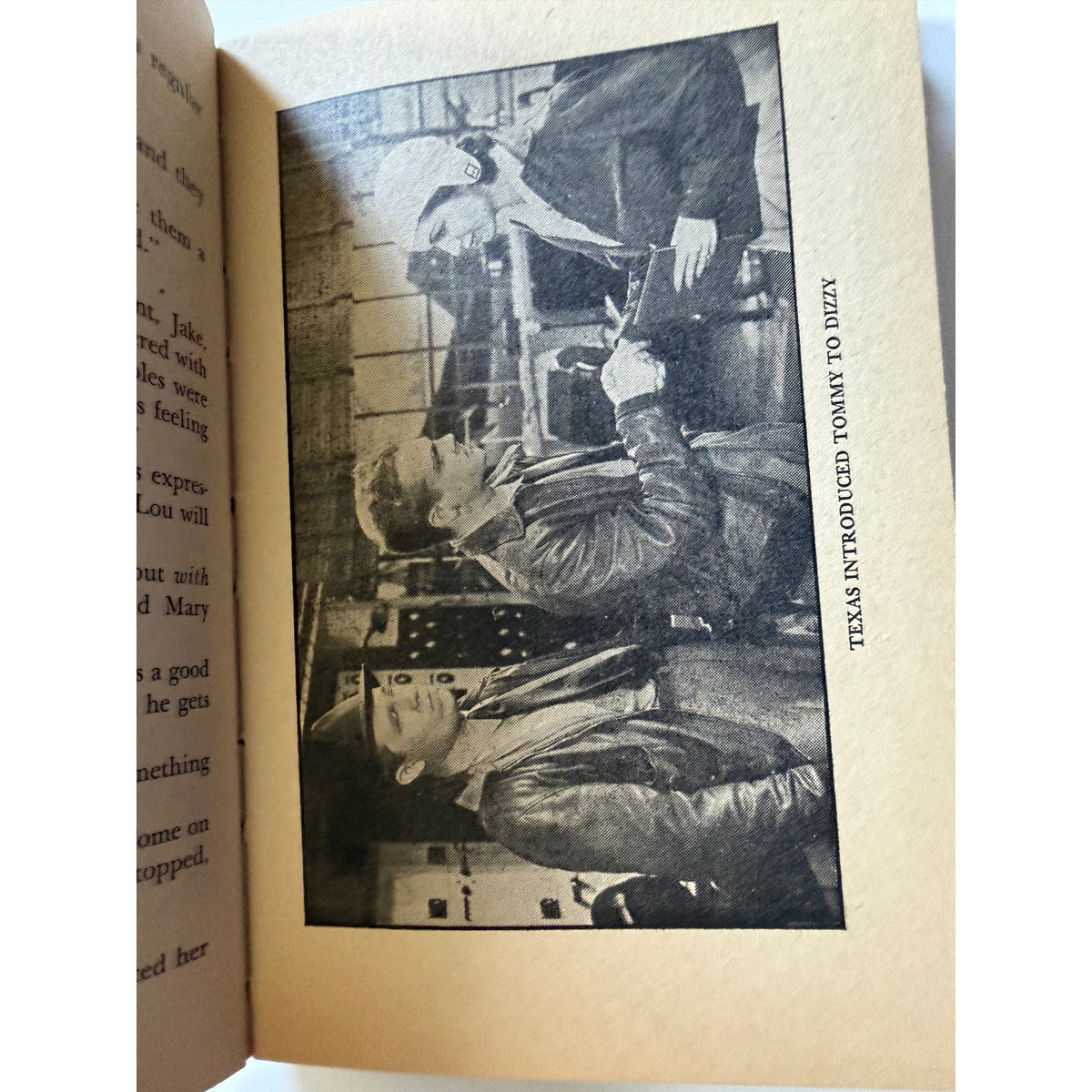 RARE 1936 Ceiling Zero Pat O'Brien James Cagney Movie Tie In Book, Hollywood, White Heat, Public Enemy, Yankee Doodle Dandy, Blonde Crazy